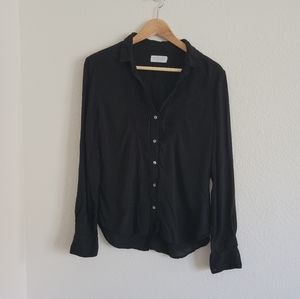 Velvet size medium black long sleeve button down.